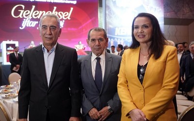 Dursun Özbek'ten Fenerbahçe'ye 5. yıldız göndermesi