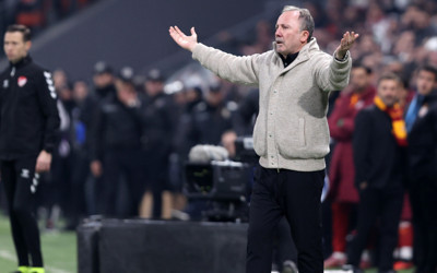 Beşiktaş, Galatasaray mağlubiyetinin faturasını Ozan Ergün'e kesti