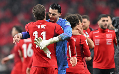 Türkiye-Romanya maçının en rahat oyuncusu Uğurcan Çakır'dı!