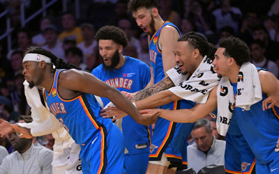 Mitchell 24, Gilgeous-Alexander 23 sayı attı Oklahoma City, Los Angeles Lakers karşısında seriyi 3-0 yaptı!