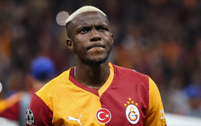 Victor Osimhen'den Galatasaray'a transfer hediyesi! Avrupa peşine takılmıştı