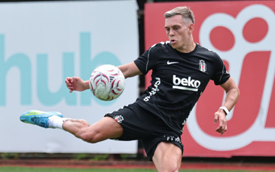Leandro Trossard siftah yaptı! Beşiktaş ile ilk antrenman