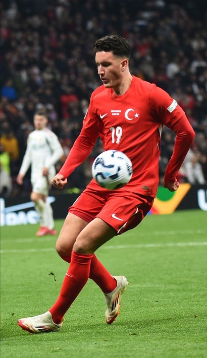 Serdal Adalı'dan Sofyan Amrabat'ın menajerine telefon: Oynatmıyorlarsa biz transfer edebiliriz - Resim: 6