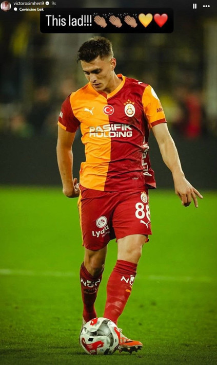 Derbi sonrası Victor Osimhen'den paylaşım! 4 ismi işaret etti - Resim: 5