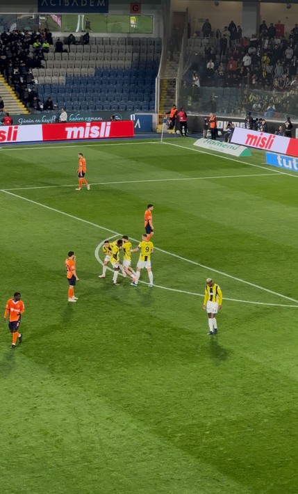 Talisca ile Osimhen'in maaşı olay yarattı Dzeko'yla, Tadic çıldırdı: O zaman gelsin o oynasın - Resim: 10