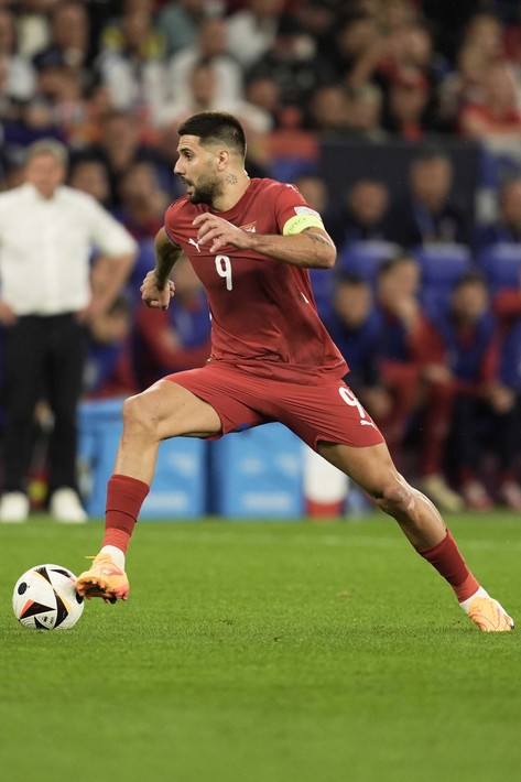 Ali Koç Burak Yılmaz'la Selçuk İnan'ın hayran kaldığı gol kralını transfer ediyor! 52 milyon euroluk imza - Resim: 5