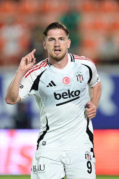 Gabriel Sara'nın ardından Semih Kılıçsoy da Premier Lig'in yolunu tutuyor - Resim: 5