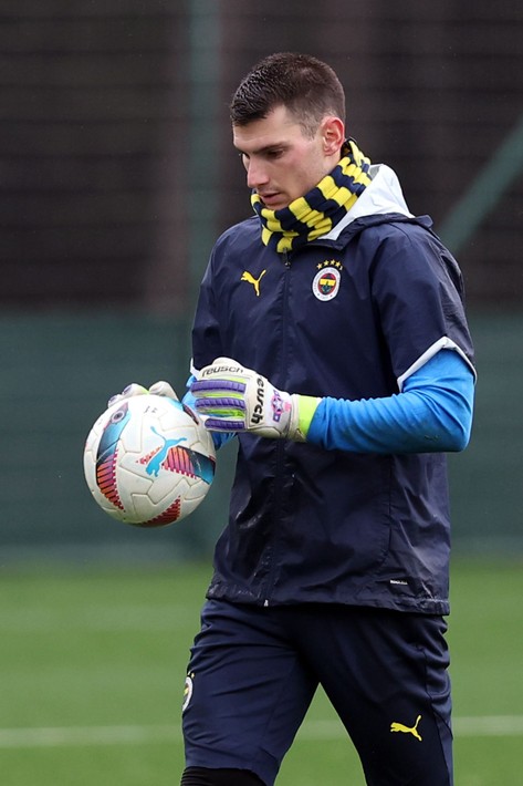 Kim Min Jae ve Eljif Elmas, Livakovic'in Fenerbahçe kariyerini bitirdi! Yeni kaleci İtalyan'dan geliyor - Resim: 4