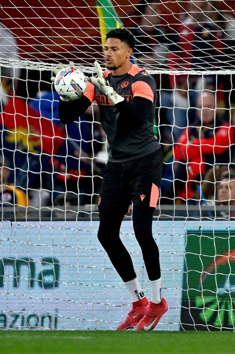Dursun Özbek Bilic'in panteriyle görüşmelere başladı! Ter Stegen, Petrovic, Perri, Maignan, Sommer hepsi fiyasko çıktı - Resim: 3