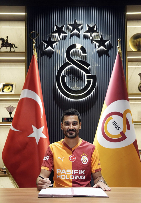 Dursun Özbek Jose Mourinho'nun 1 ay peşinden koştuğu yıldızı transfer ediyor! - Resim: 2