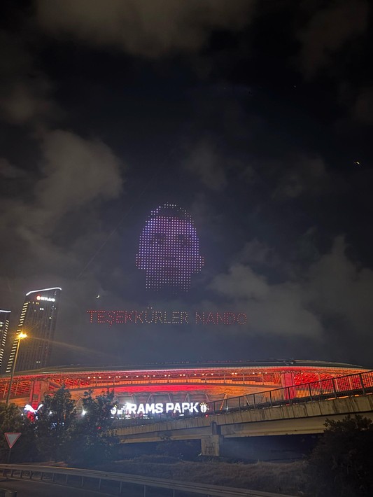 Galatasaray'dan drone şov! 4 isim onore edildi - Resim: 1