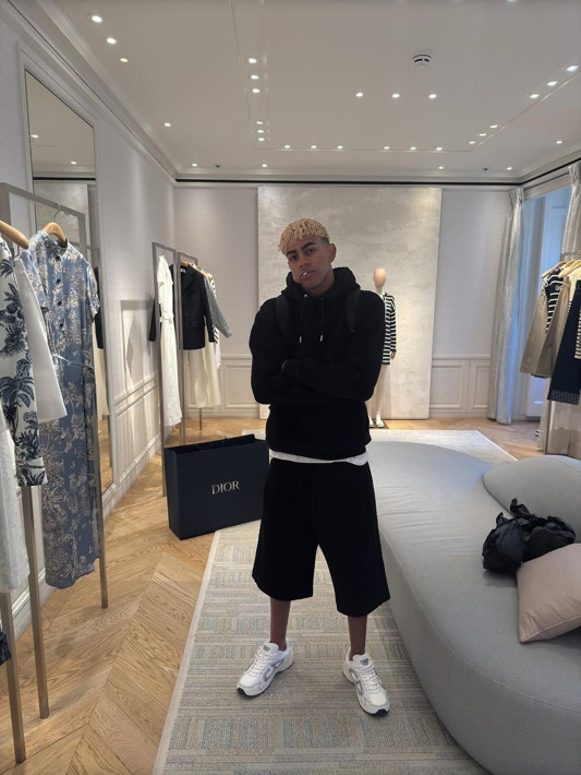 Yamal, Shakira ve Pique'nin ultra lüks evini satın alıyor - Resim: 8