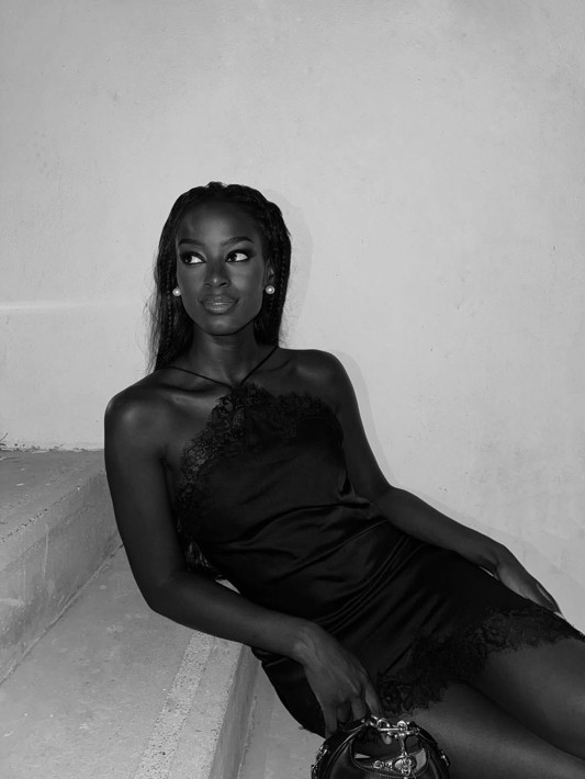 Bertuğ Yıldırım, Azer Bülbül şarkısıyla evlenme teklif etti! Oriana Correia Gomes kimdir? - Resim: 13