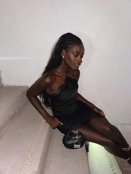 Bertuğ Yıldırım, Azer Bülbül şarkısıyla evlenme teklif etti! Oriana Correia Gomes kimdir? - Resim: 12