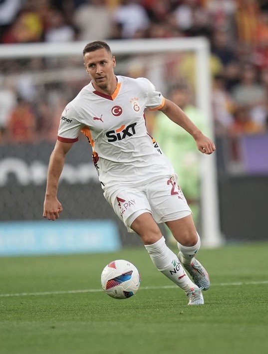 Frankowski ne Rennes'e gitti ne Lens'e! İşte yeni takımı - Resim: 3