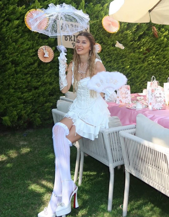 Enis Destan, annesinin karşı çıktığı Arzum Kuruçalı ile evlendi - Resim: 5