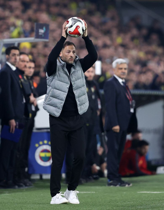 Tedesco Fred ve Edson Alvarez'in hesabını kesti: Galatasaray'ın alamadığı orta sahaya gidin - Resim: 3