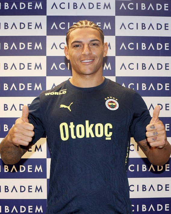Fenerbahçe istemediği halde menajer zorlamasıyla transfer yapmış! - Resim: 6