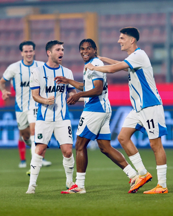 Jhon Duran, Archie Brown, Asensio ve Skriniar'dan sonra Fenerbahçe'den beşinci transfer! - Resim: 3