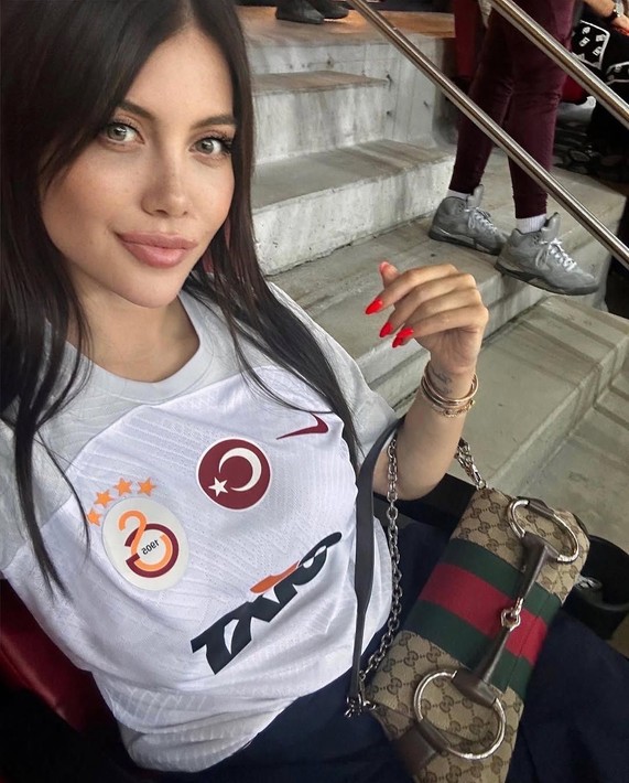 Wanda Nara'nın foyası ortaya çıktı! Icardi'nin sevgilisi Suarez'in paylaşımı yalanı ortaya çıkardı - Resim: 2