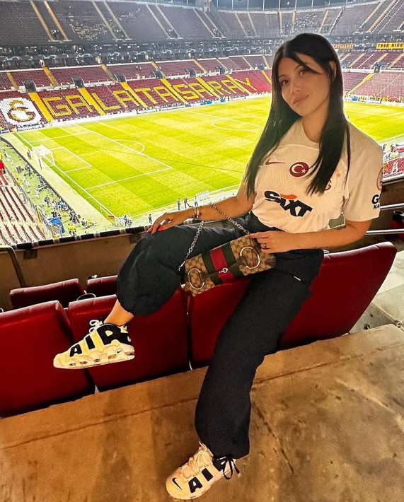 Wanda Nara Icardi'yi yıktı! Mal varlığına el konabilir - Resim: 2