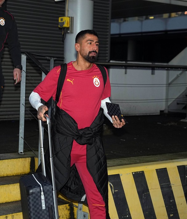 Dursun Özbek Muslera'dan 2 yaş küçük kaleciyle görüşmelere başladı! Petrovic, Ramsdale, Perri hiçbiri değil - Resim: 5