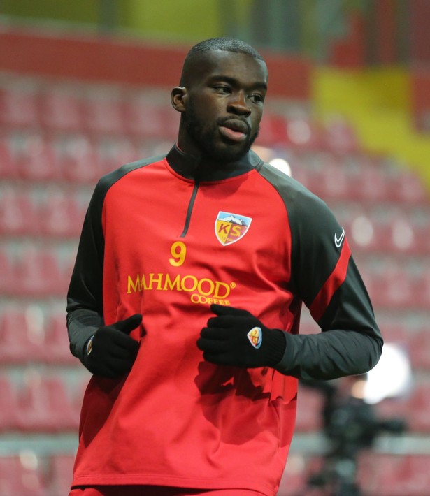 Avrupa ve dünyada resmen açıklanan transferler (2025-26 yaz transfer dönemi) - Resim: 26