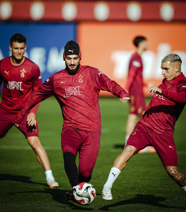 Galatasaray devre arası coşacak! En az 4 transfer - Resim: 5