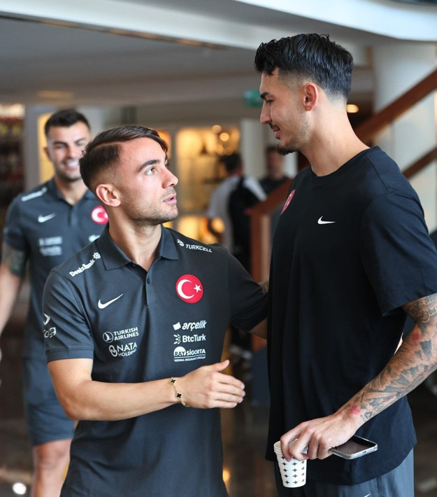 Uğurcan Çakır Galatasaray'da! 3 futbolcu takasta önerildi - Resim: 2