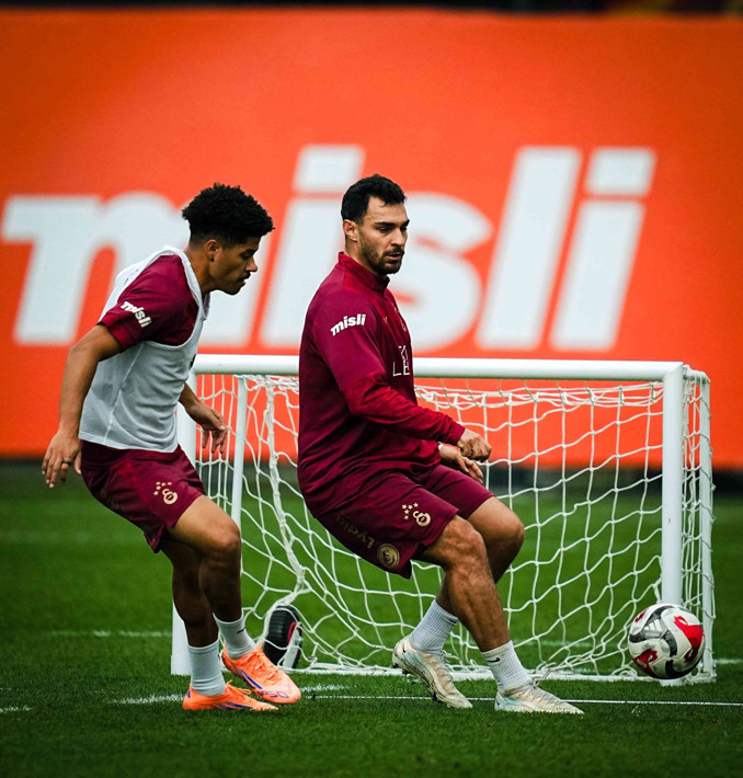 Galatasaray'da ayrılık sürprizi! Suudi Arabistan ekipleri peşinde - Resim: 5