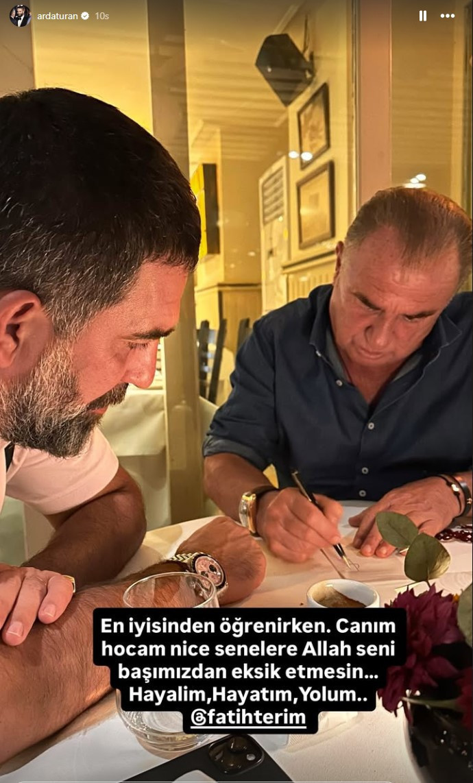 Arda Turan Fatih Terim'in doğum gününü kutladı - Resim : 3