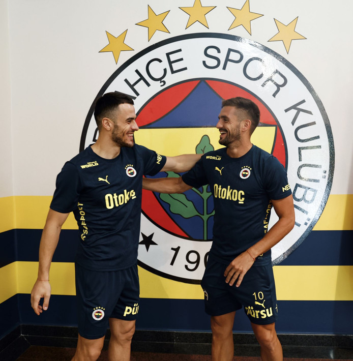 Angelino Mourinho'nun planlarını altüst etti! Transferde büyük kriz - Resim: 4