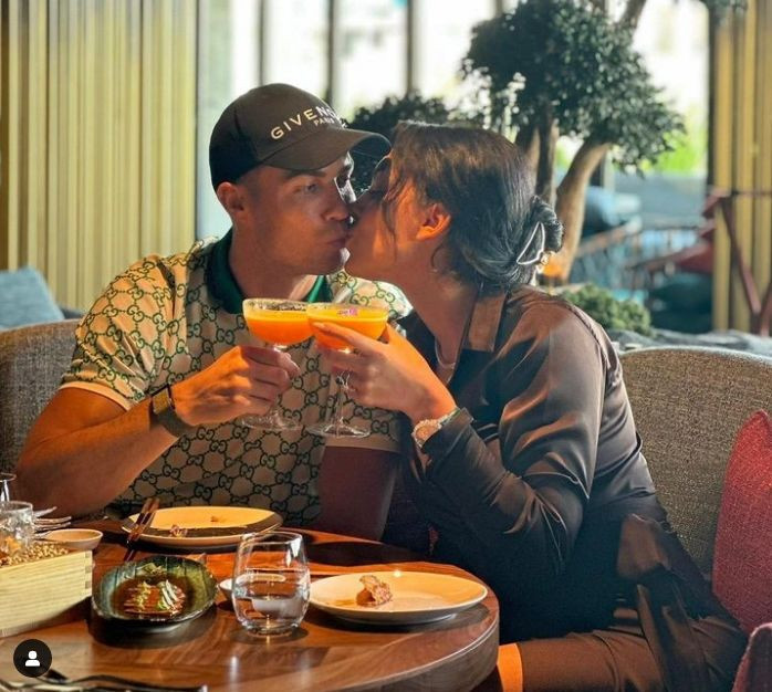 Cristiano Ronaldo'dan Georgina Rodríguez'e evlenme teklifi! Nişanlandılar - Resim: 7