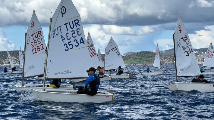 12. Bodrum Uluslararası Optimist Yarışları'ndan muhteşem görüntüler - Resim: 2