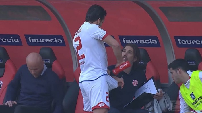 İlginç futbol fotoğrafları! Bu ne hal! - Resim: 4