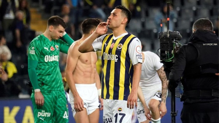 Fenerbahçe-Beşiktaş derbisinde dikkat çeken olay - Resim: 10