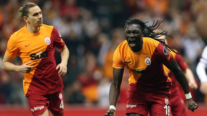 Galatasaray'ın en golcü yabancı futbolcuları - Resim: 8