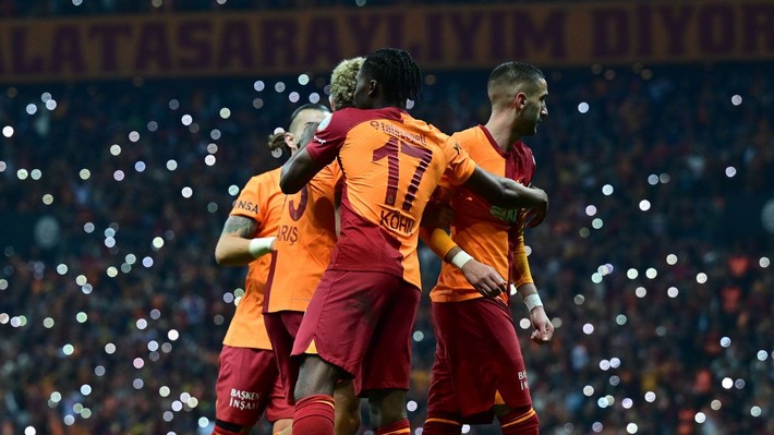 Galatasaray sağ bekini buldu! Tanıdık isim geliyor... - Resim: 1