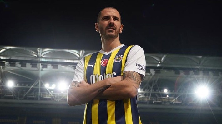 Fenerbahçe'de radikal karar! 13 futbolcunun bileti kesildi... - Resim: 7