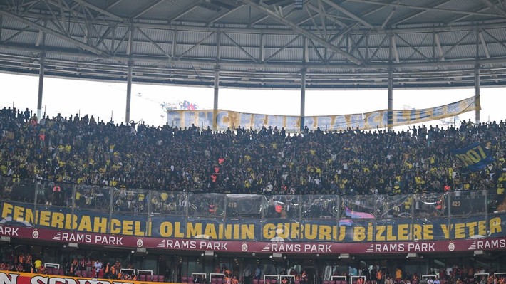 Galatasaray-Fenerbahçe derbisinden kareler... - Resim: 5