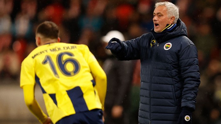 Avrupa basınından sert Jose Mourinho yorumu! "Kovulma ihtimali..." - Resim: 3