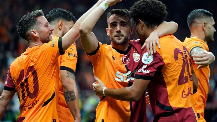 Dursun Özbek kasayı açtı! Okan Buruk'un 2 prensi yeni sözleşmeyi kaptı - Resim: 8