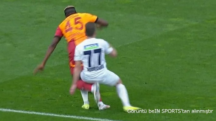 "Kırmızı kartı gerekirdi" BeIN Trio ekibi, Kasımpaşa-Galatasaray maçını yorumladı! - Resim: 10