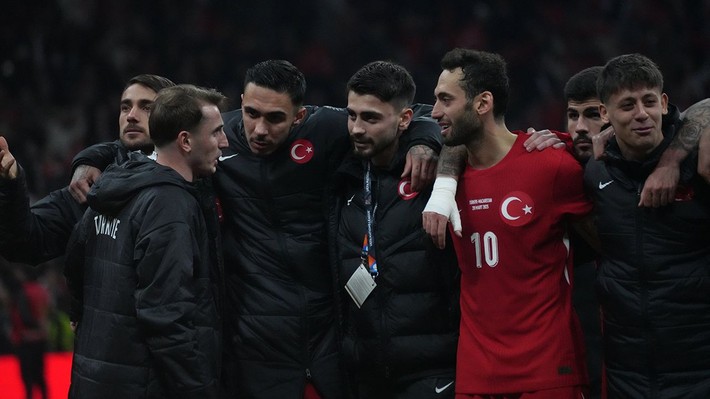 Kerem Aktürkoğlu, Portekiz'i salladı: Onu özlediniz mi? Macaristan maçında parlayan Benfica oldu - Resim: 6