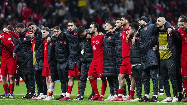 Kerem Aktürkoğlu, Portekiz'i salladı: Onu özlediniz mi? Macaristan maçında parlayan Benfica oldu - Resim: 7