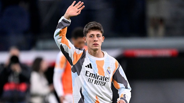 Real Madrid'de Arda Güler krizi bitmiyor! Yönetimden transfer için açıklama geldi - Resim: 3