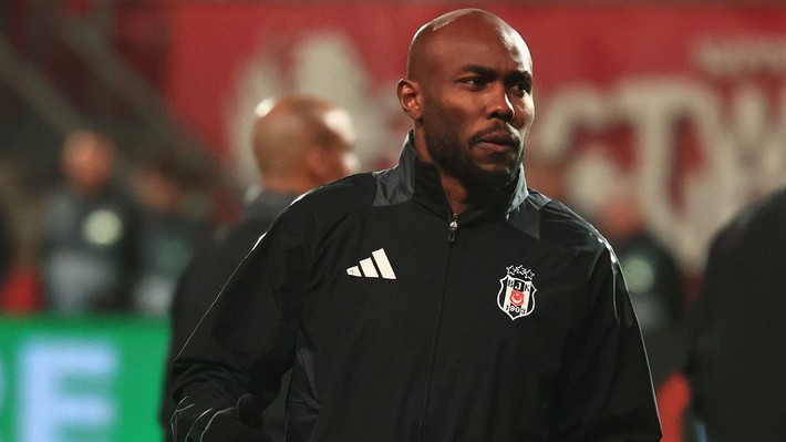 Serdal Adalı 10 futbolcuya kapıyı gösterdi! Fenerbahçe derbisi son maçları olacak - Resim: 4