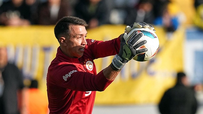 Muslera'nın yerine Brezilya'dan transfer! Galatasaray görüşmelere başladı - Resim: 2