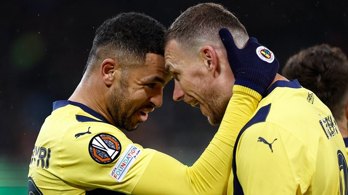 Branco, En-Nesyri'yi gönderip yeni Dzeko'yu alacak! Fenerbahçe'den istedikleri bonservis ortaya çıktı - Resim: 4