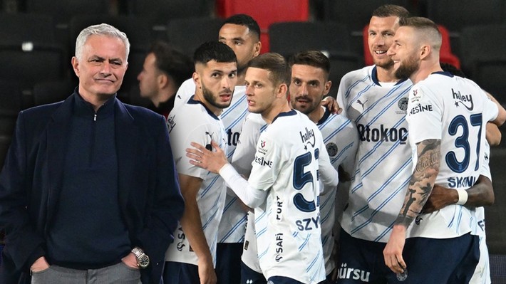 Jose Mourinho'ya İtalya'da rahat vermemişlerdi şimdi futbolcusunu da alıyorlar - Resim: 1